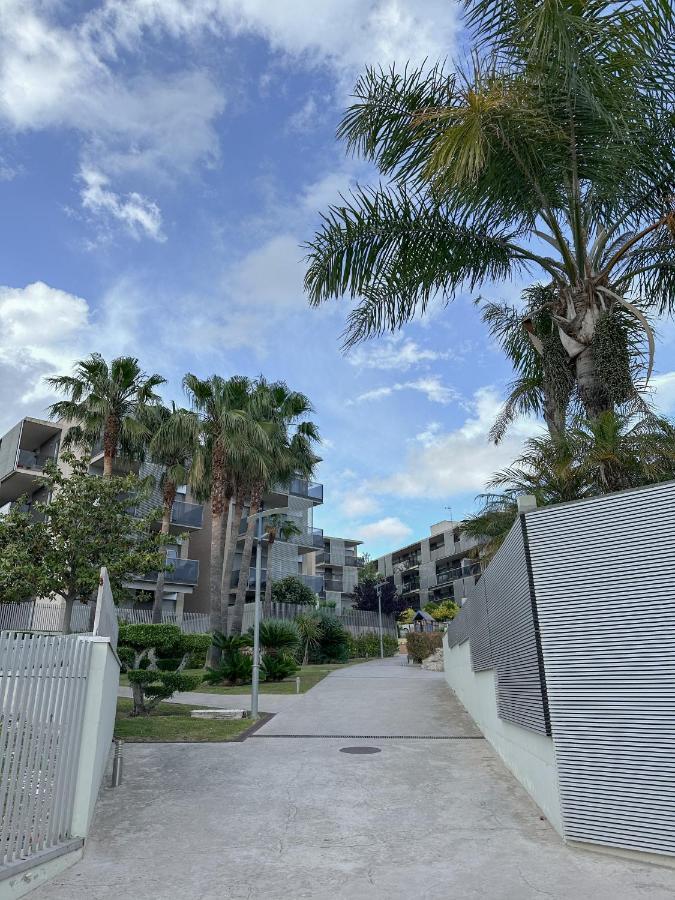 Clauhomes Paradise Village Salou Exteriör bild